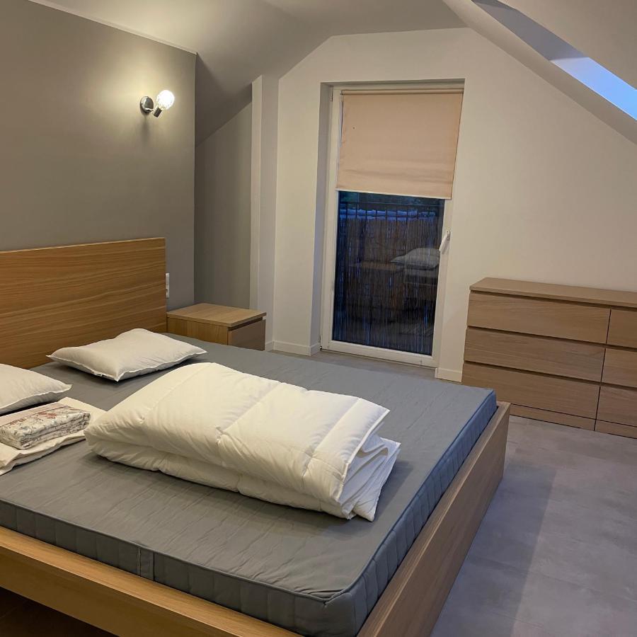 Przestronny Apartament Żagań Екстериор снимка